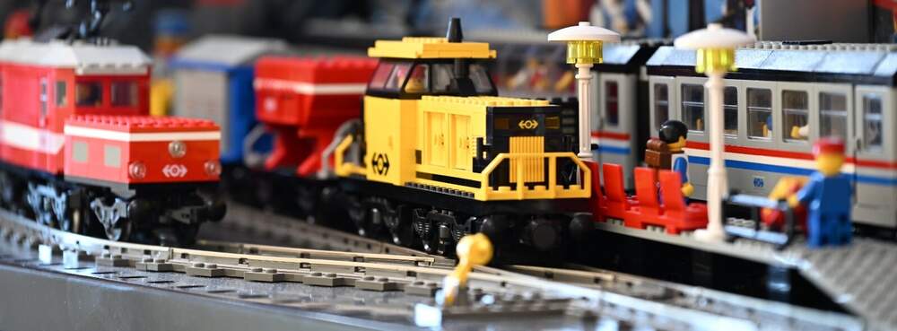 Vivid Bricks Collection